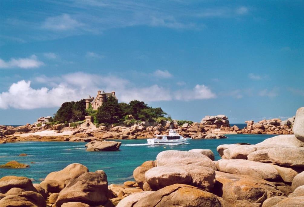 Maison - Villa Bord De Mer, Cote De Granit Rose Perros-Guirec Bagian luar foto