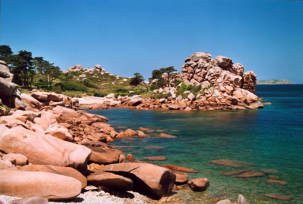 Maison - Villa Bord De Mer, Cote De Granit Rose Perros-Guirec Bagian luar foto