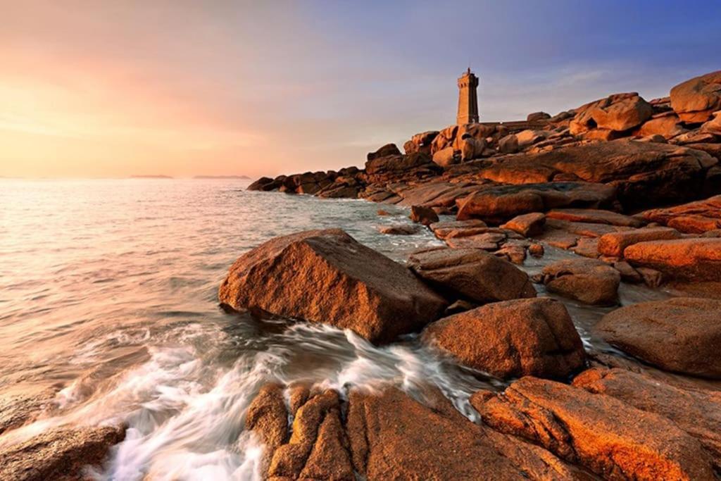 Maison - Villa Bord De Mer, Cote De Granit Rose Perros-Guirec Bagian luar foto